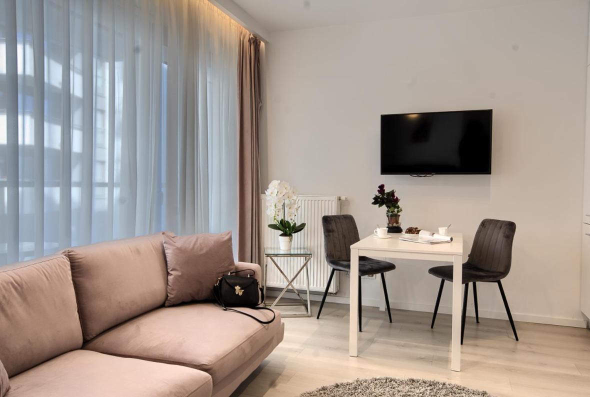 Mayad Residence Varsovia Exterior foto
